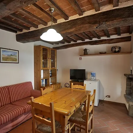 Vernazzano Basso Sleeps 3
